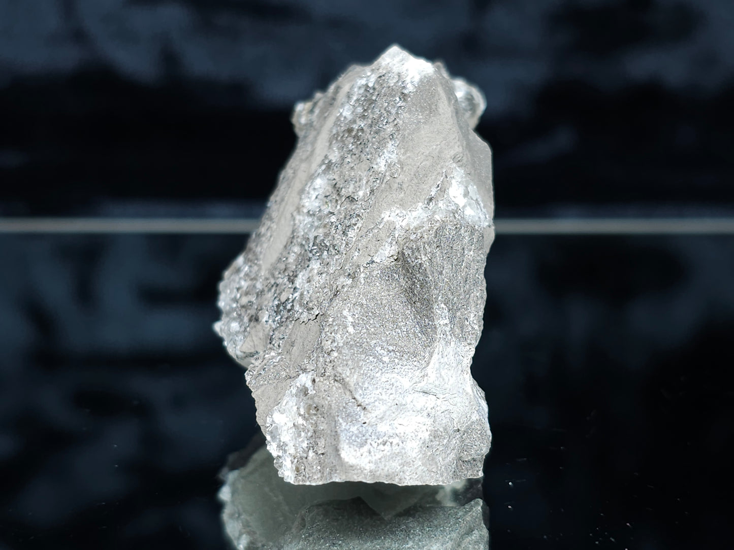 #33139 Phantom Nailhead Spar Calcite cluster with  Chalcopyrite ore and multiple small fossils in the matrix