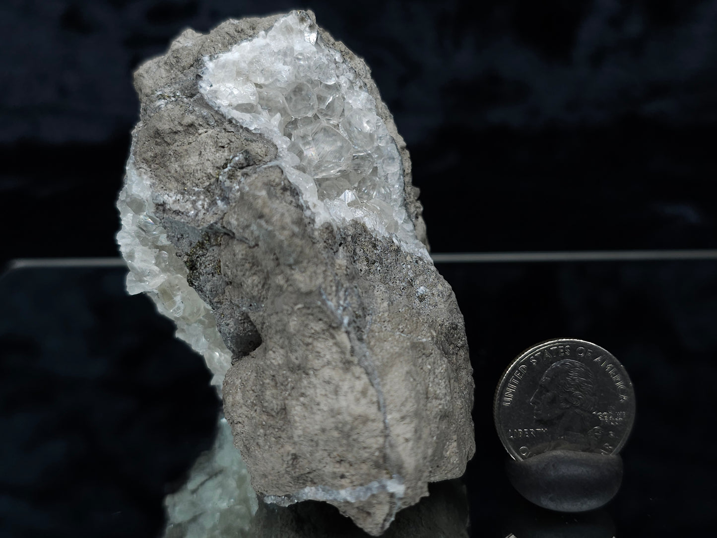 #33135 Super clear Nailhead Spar Calcite cluster with Chalcopyrite ore and multiple small fossils in the matrix