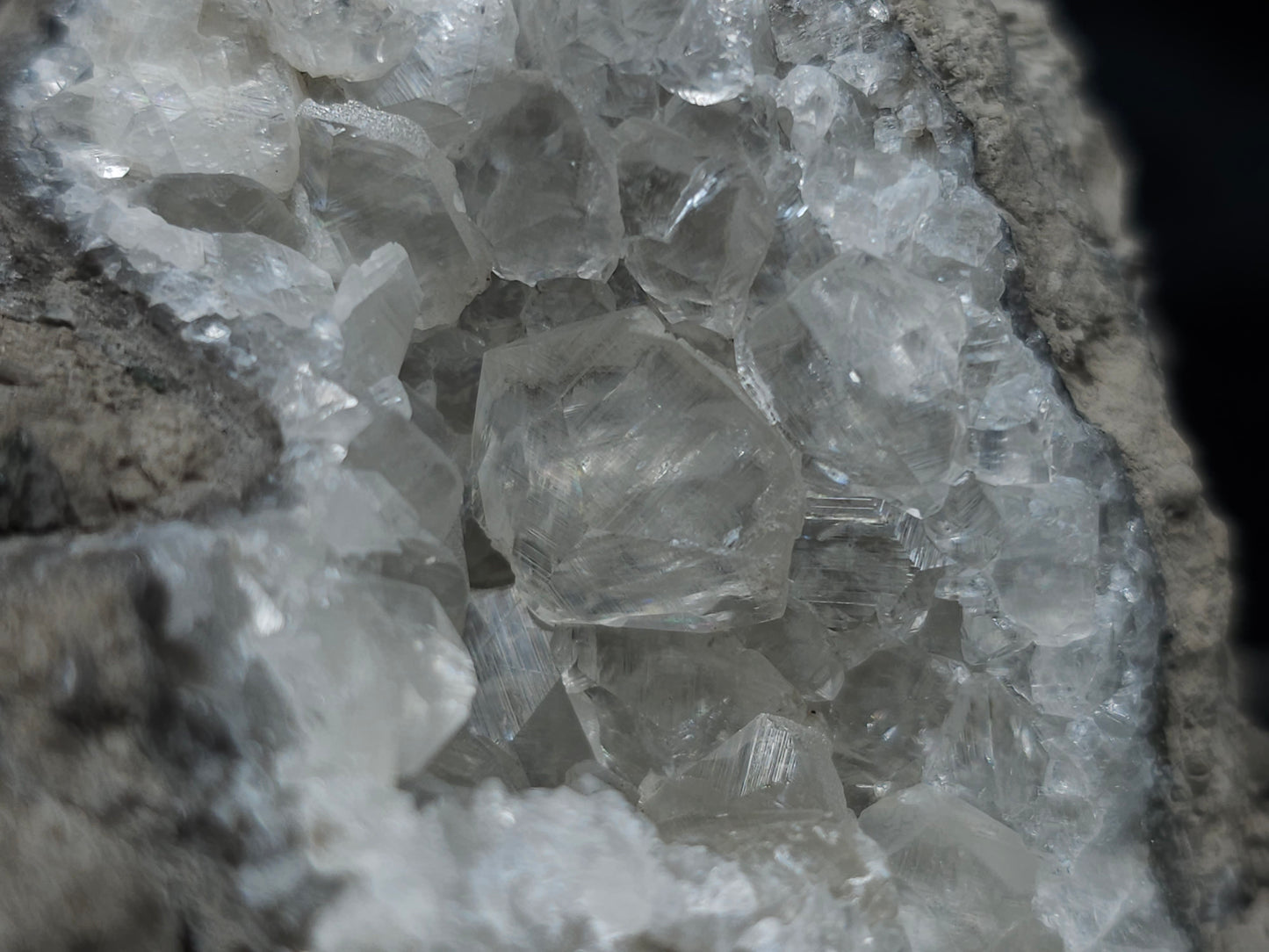 #33135 Super clear Nailhead Spar Calcite cluster with Chalcopyrite ore and multiple small fossils in the matrix