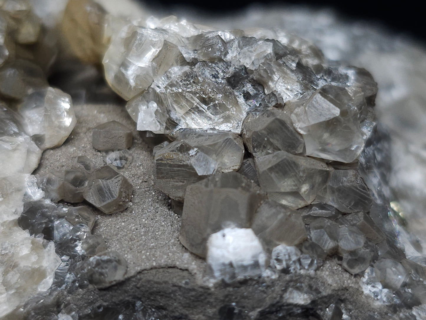 #33148 Super clear Nailhead Spar Calcite cluster with Chalcopyrite ore and multiple small fossils in the matrix