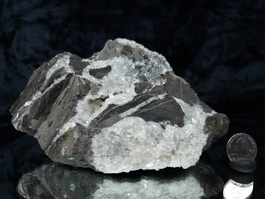#33153 Super clear Nailhead Spar Calcite cluster with Chalcopyrite ore and multiple small fossils in the matrix