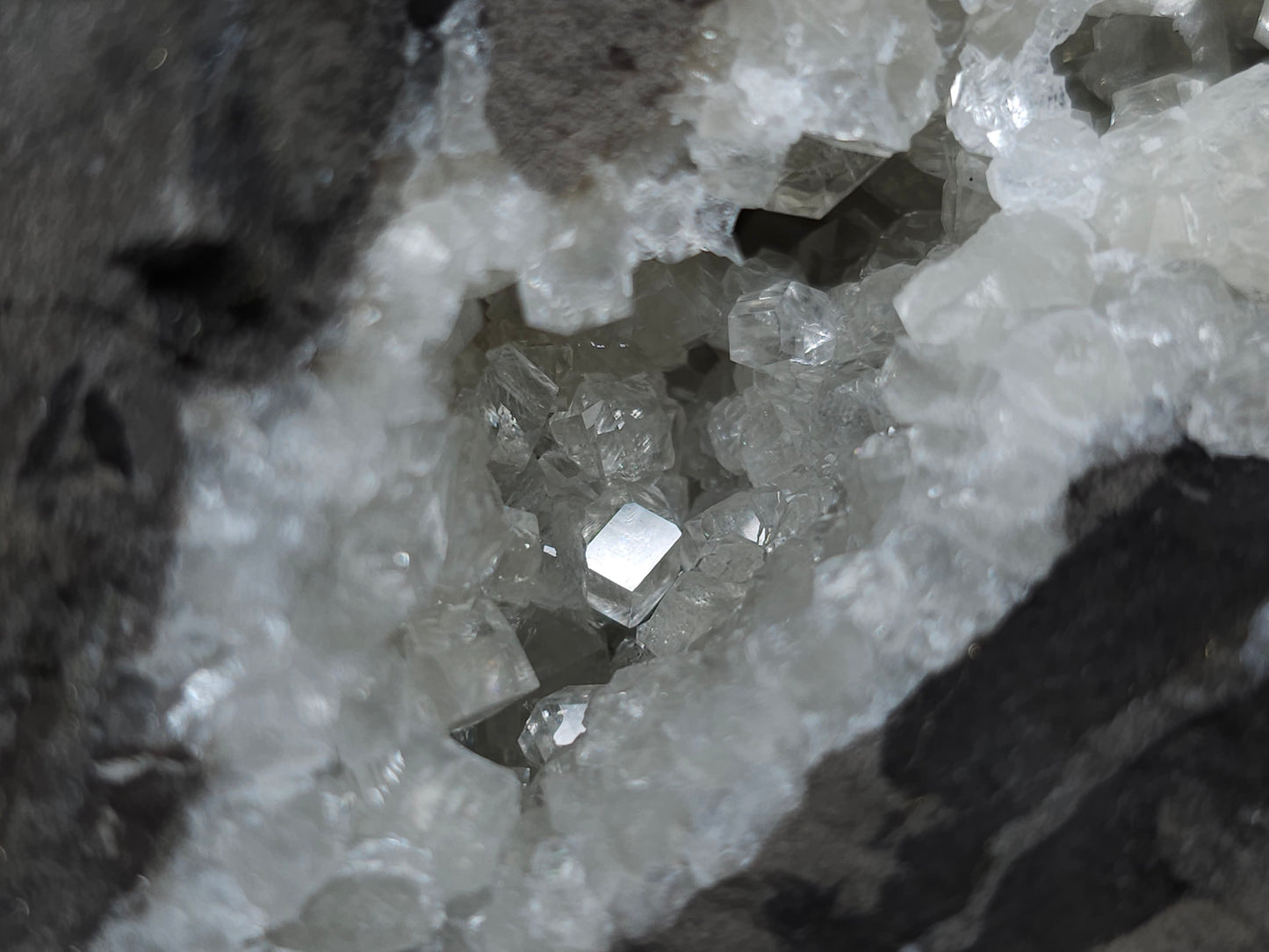 #33153 Super clear Nailhead Spar Calcite cluster with Chalcopyrite ore and multiple small fossils in the matrix