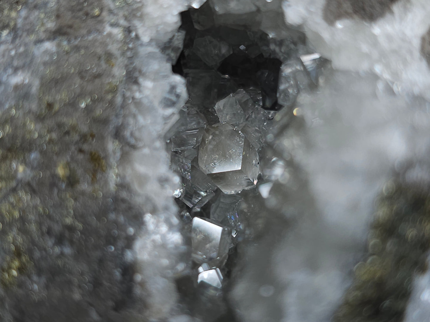 #33159 Super clear Nailhead Spar Calcite geode with Chalcopyrite ore and multiple small fossils in the matrix