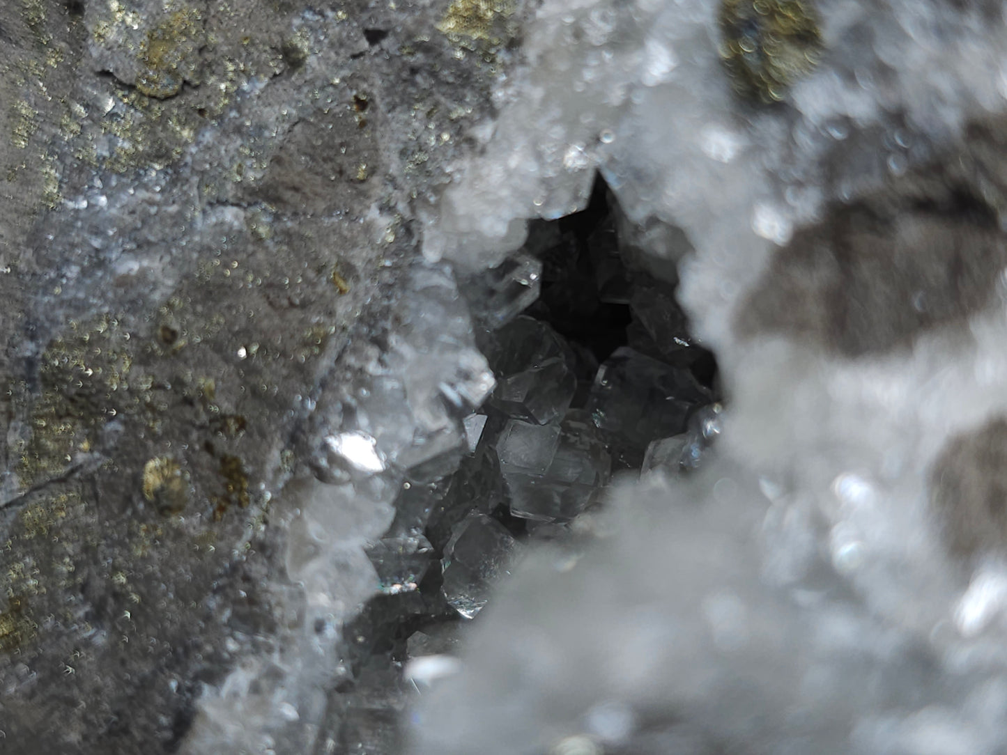 #33159 Super clear Nailhead Spar Calcite geode with Chalcopyrite ore and multiple small fossils in the matrix