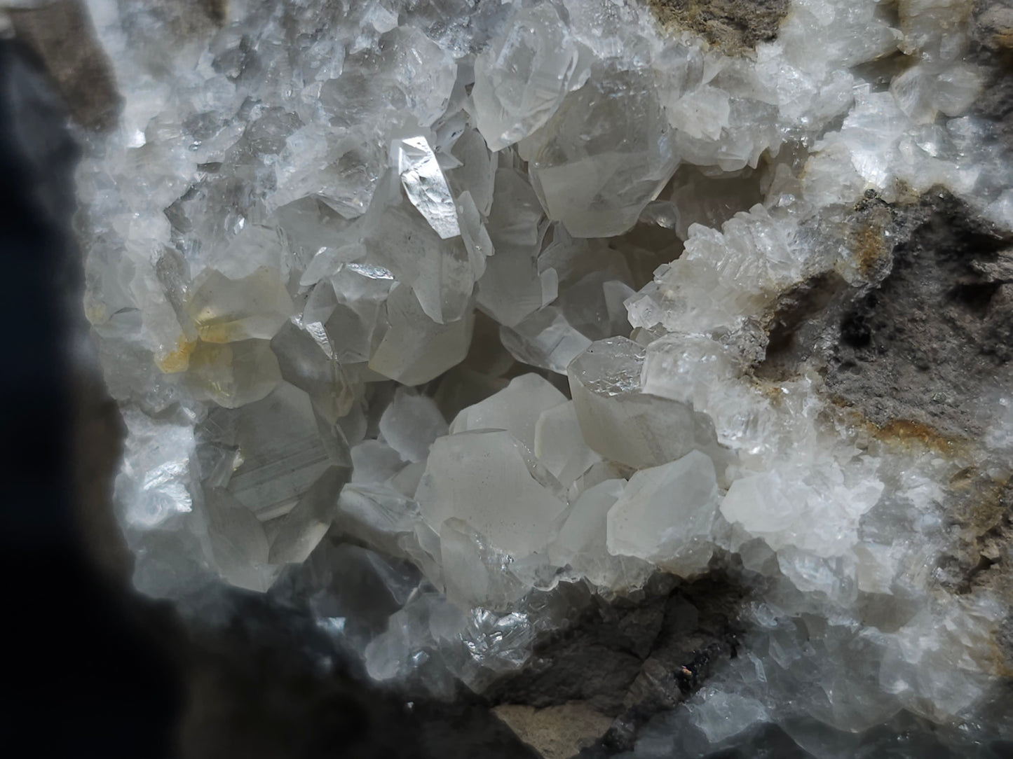 #33160 Super clear Nailhead Spar Calcite geode with Chalcopyrite ore and multiple small fossils in the matrix