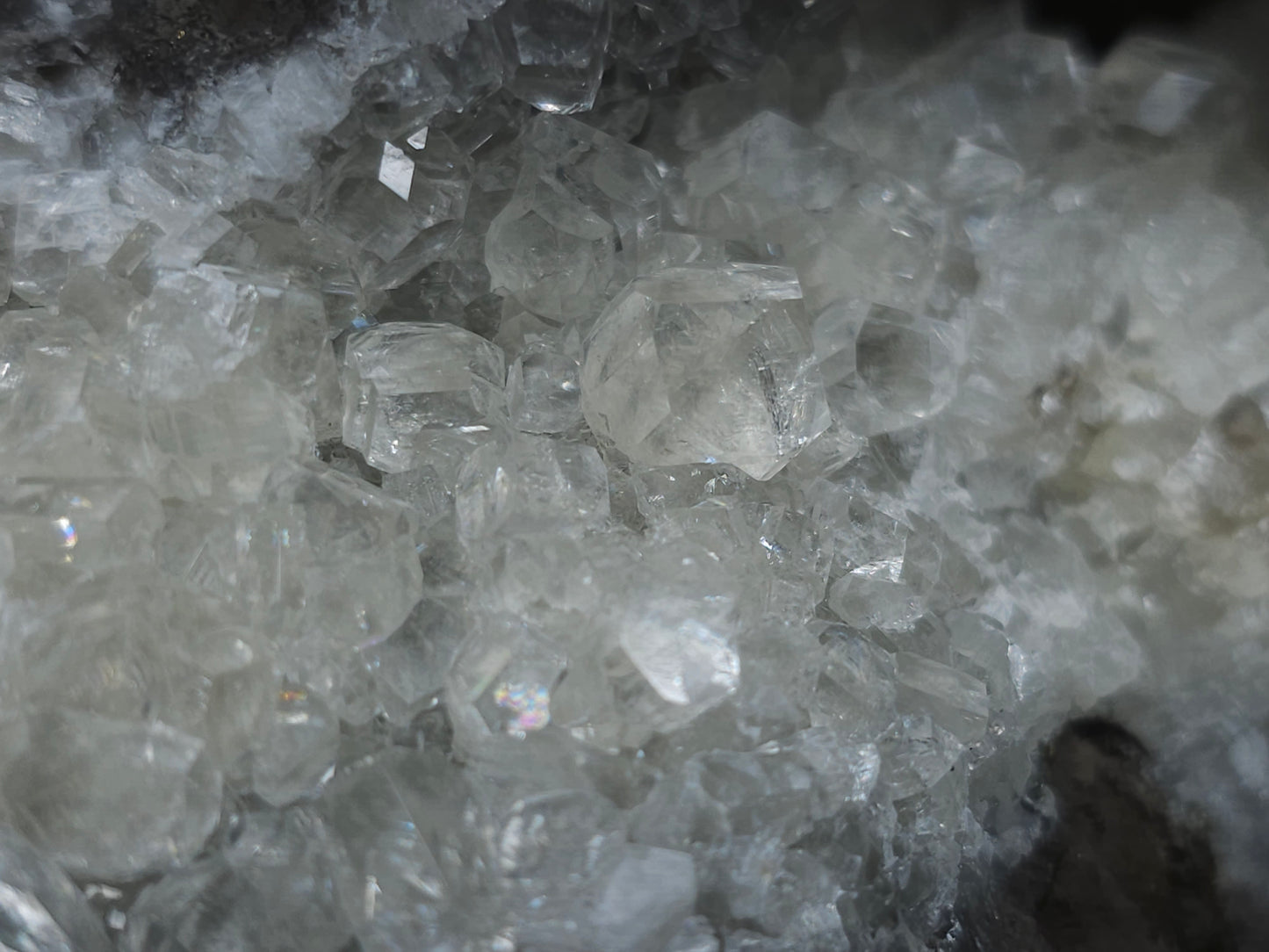 #33163 Super clear Nailhead Spar Calcite geode with Chalcopyrite ore and multiple small fossils in the matrix