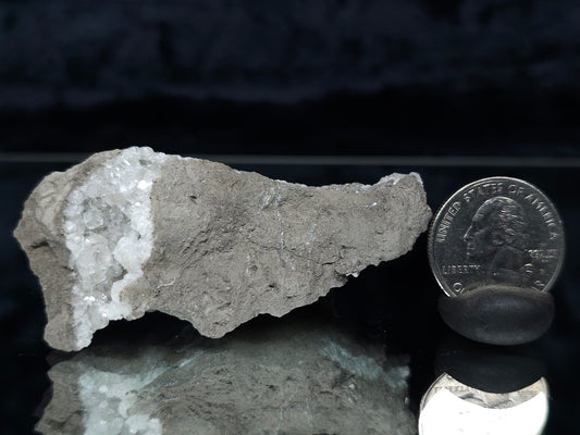 #33167 Super clear Nailhead Spar Calcite cluster with Chalcopyrite ore and multiple small fossils in the matrix