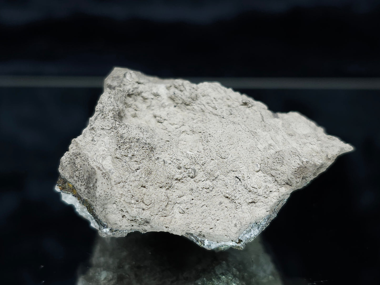#33168 Super clear Nailhead Spar Calcite cluster with Chalcopyrite ore and multiple small fossils in the matrix