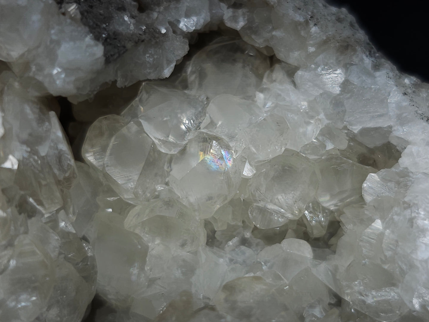 #33161 Super clear Nailhead Spar Calcite geode with Chalcopyrite ore and multiple small fossils in the matrix