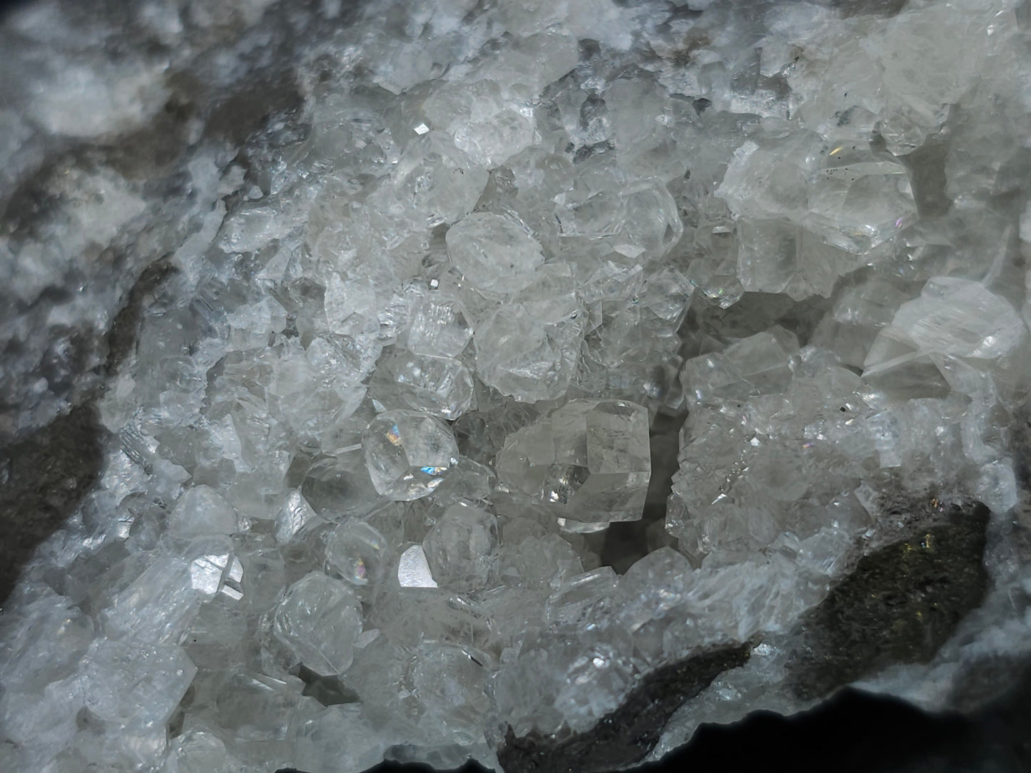 #33188 Special clear Nailhead Spar Calcite cluster with Chalcopyrite ore and multiple small fossils in the matrix