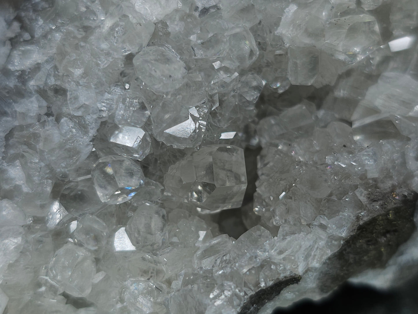 #33188 Special clear Nailhead Spar Calcite cluster with Chalcopyrite ore and multiple small fossils in the matrix