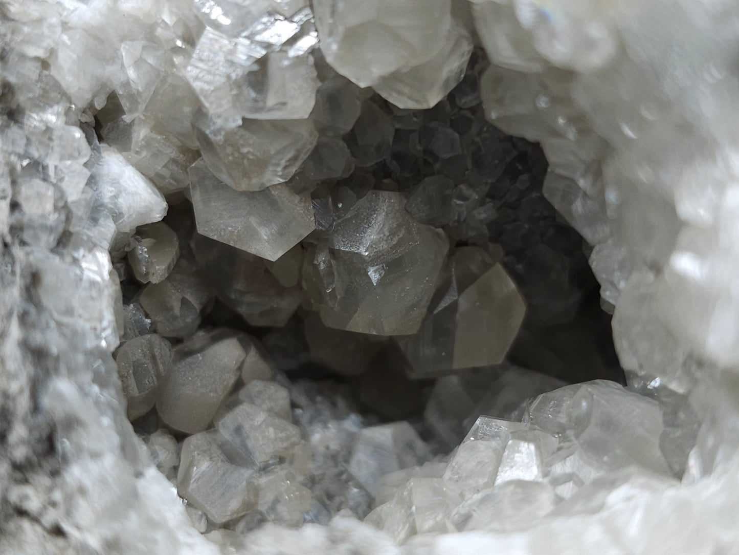 #33196 Special clear Nailhead Spar Calcite cluster and geode with  Chalcopyrite ore and multiple small fossils in the matrix
