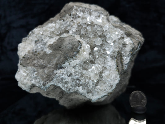 #33198 Special clear Nailhead Spar Calcite cluster with  Chalcopyrite ore and multiple small fossils in the matrix