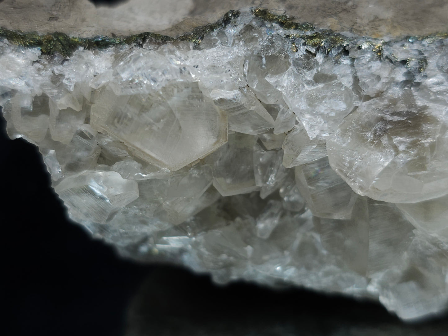 #33202 Super clear Nailhead Spar Calcite cluster and  Chalcopyrite ore and multiple small fossils in the matrix