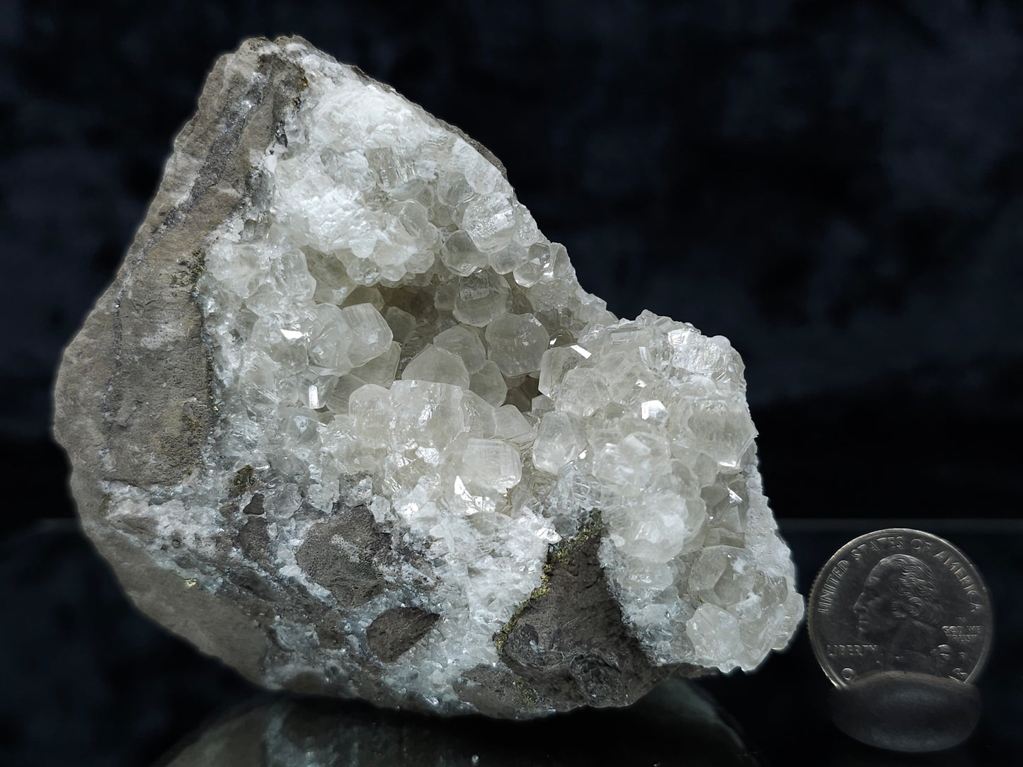 #33203 Super clear Nailhead Spar Calcite geode with Chalcopyrite ore and multiple small fossils