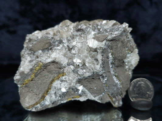 #33206 Super clear Nailhead Spar Calcite cluster and Chalcopyrite ore and multiple small fossils