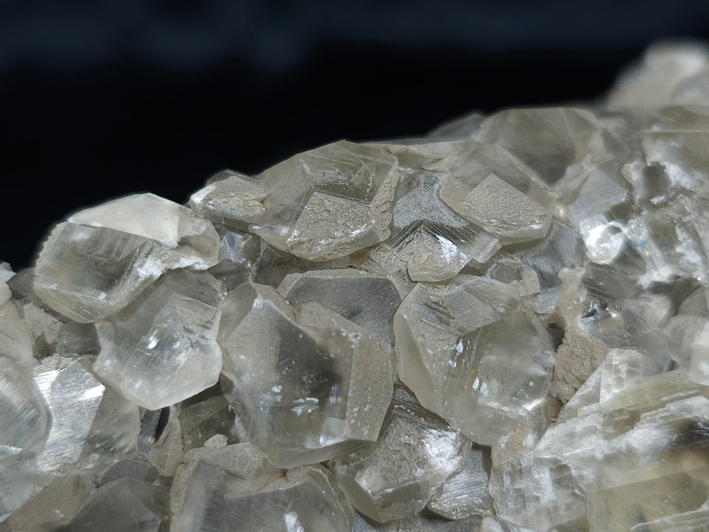 #33206 Super clear Nailhead Spar Calcite cluster and Chalcopyrite ore and multiple small fossils