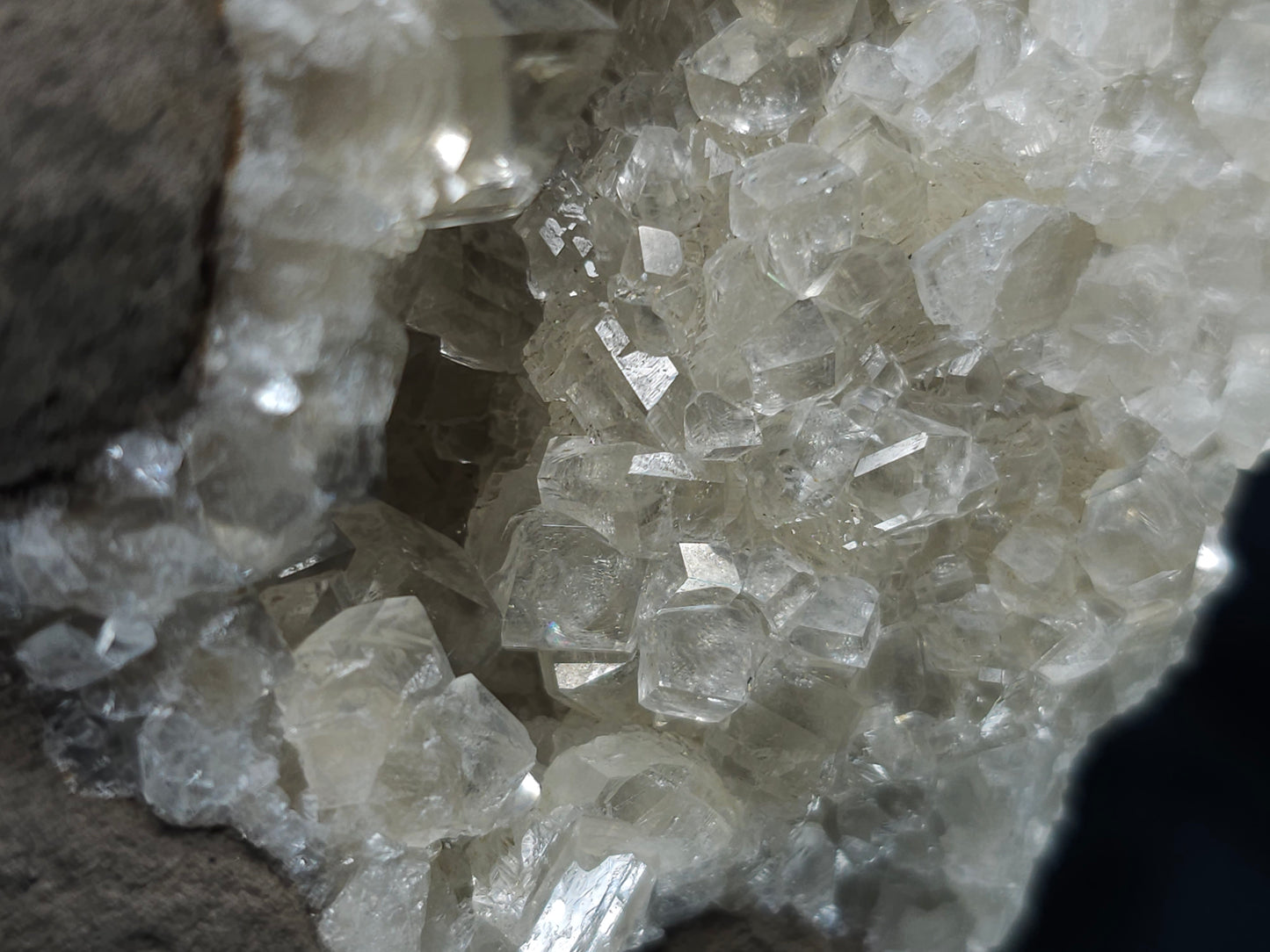 #33207 Super clear Nailhead Spar Calcite geode and Chalcopyrite ore and multiple small fossils