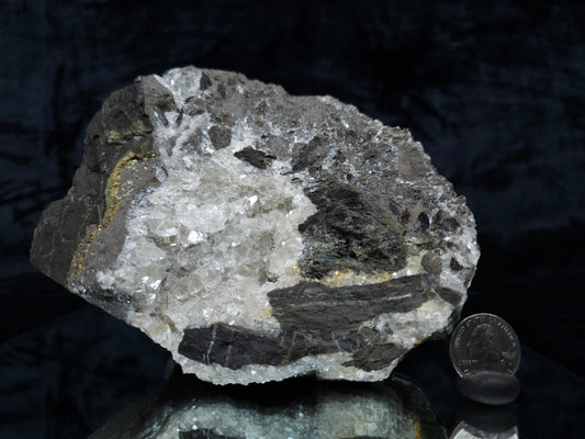 #33212 Super clear Nailhead Spar Calcite cluster and Chalcopyrite ore and multiple small fossils