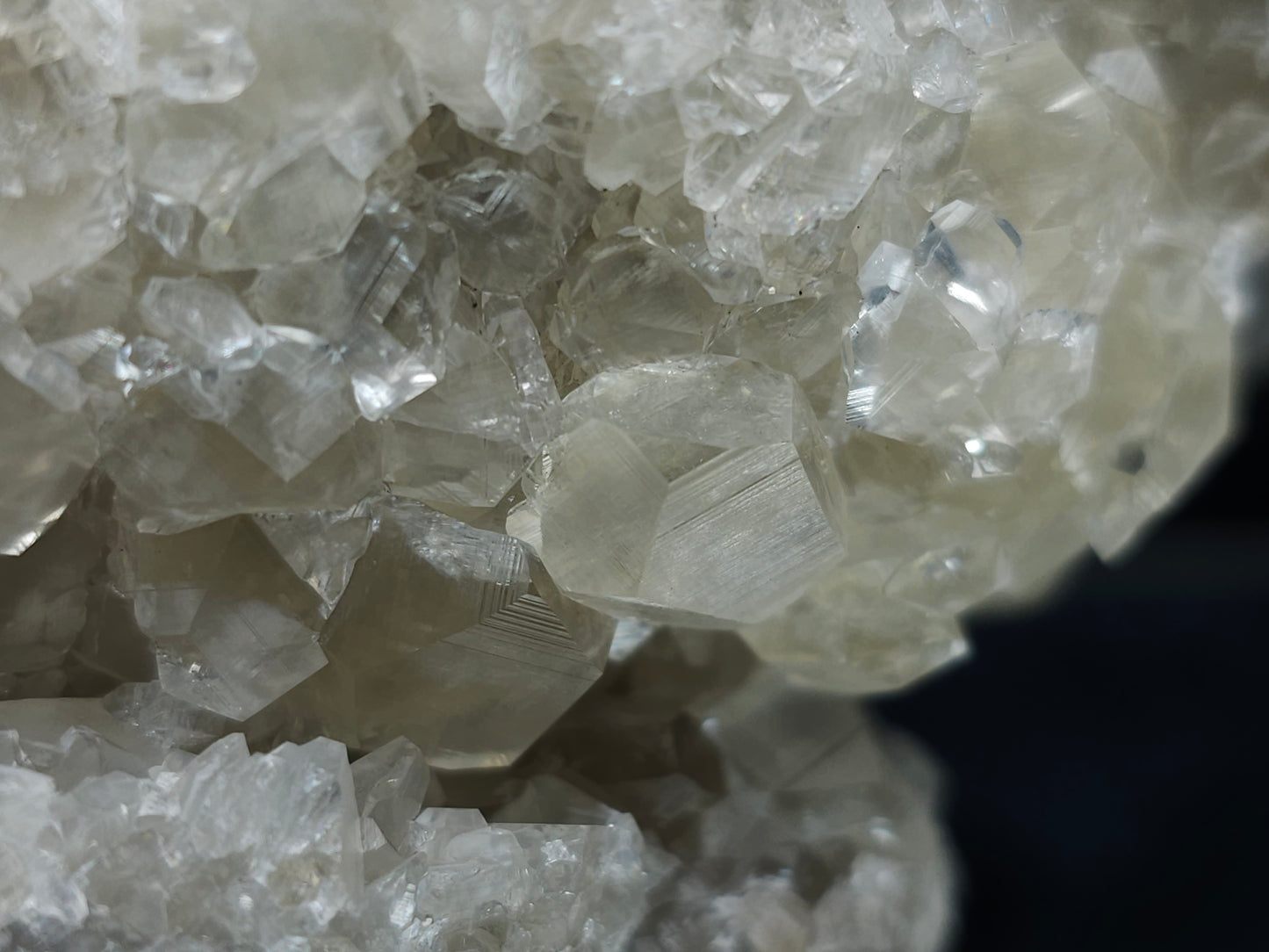 #33212 Super clear Nailhead Spar Calcite cluster and Chalcopyrite ore and multiple small fossils