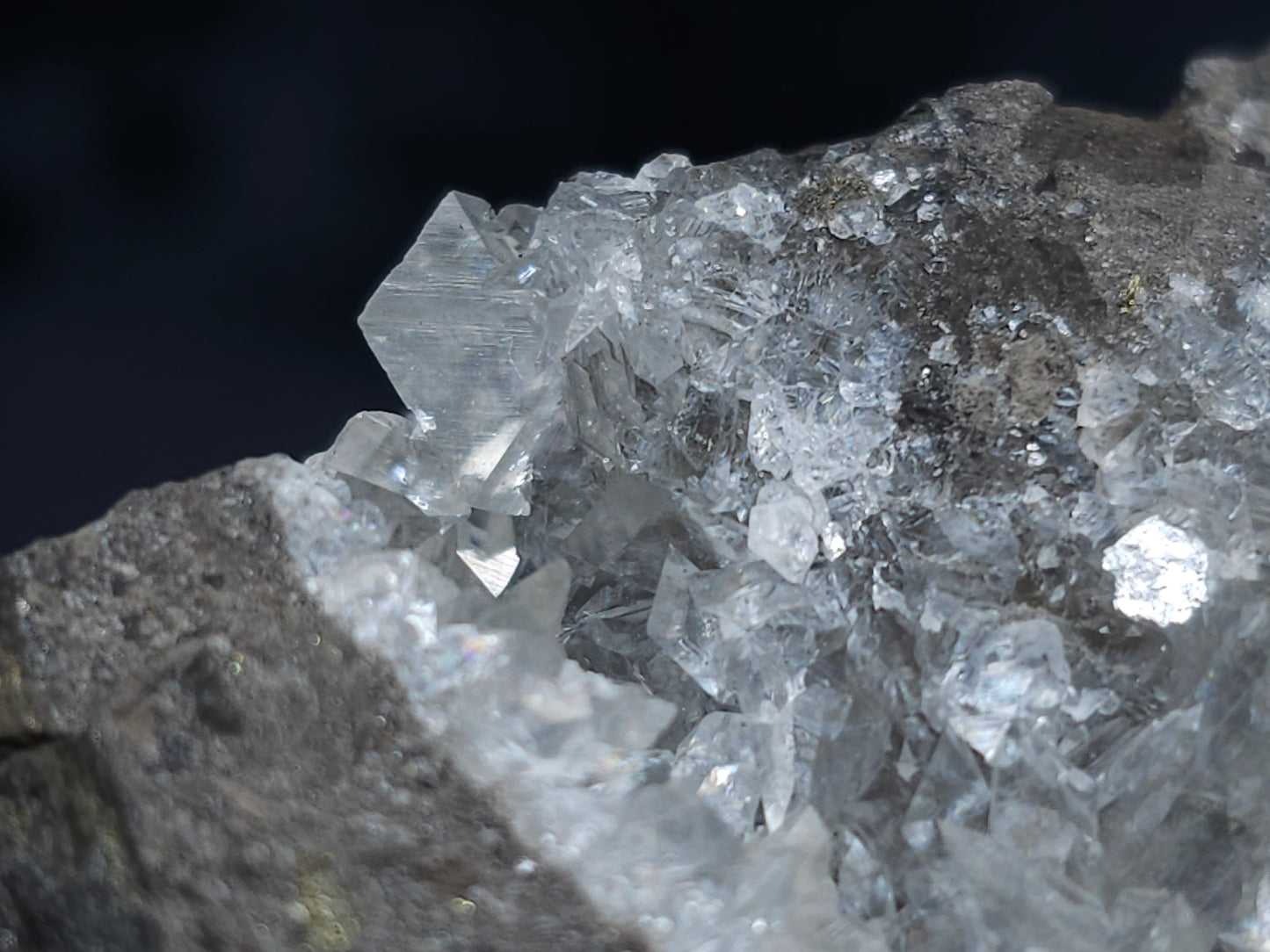 #33212 Super clear Nailhead Spar Calcite cluster and Chalcopyrite ore and multiple small fossils