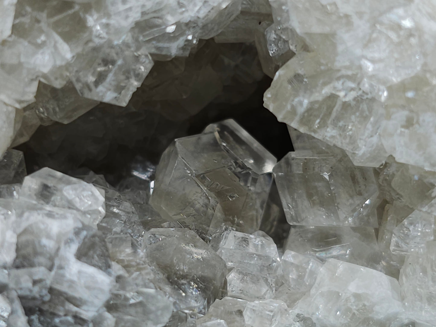 #33214 Super clear Nailhead Spar Calcite geode and Chalcopyrite ore and multiple small fossils in the matrix