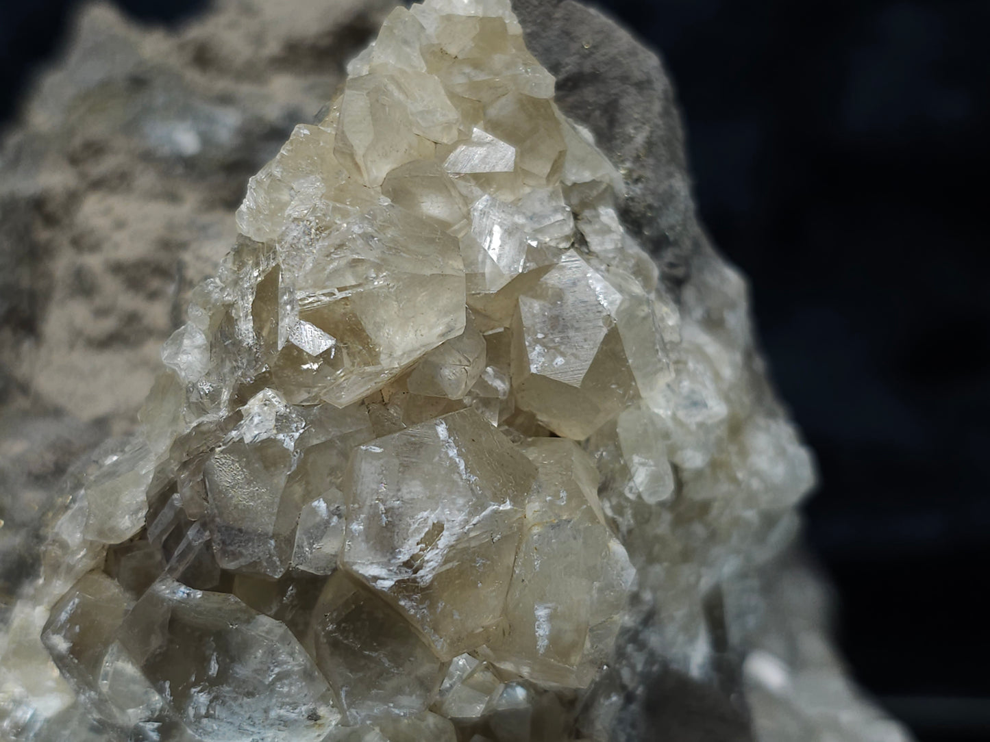 #33215 Super clear Nailhead Spar Calcite geode and Chalcopyrite ore and multiple small fossils in the matrix