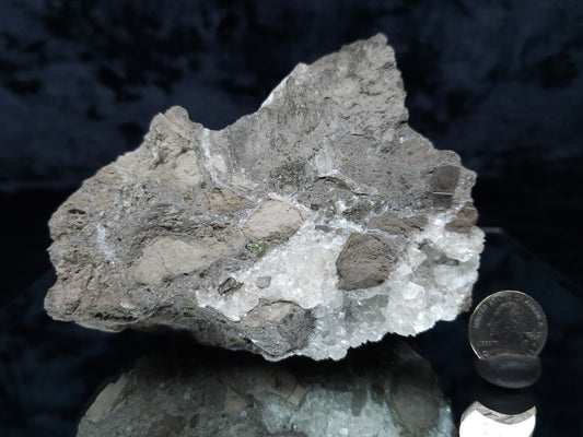 #33216 Super clear Nailhead Spar Calcite geode and Chalcopyrite ore and multiple small fossils in the matrix