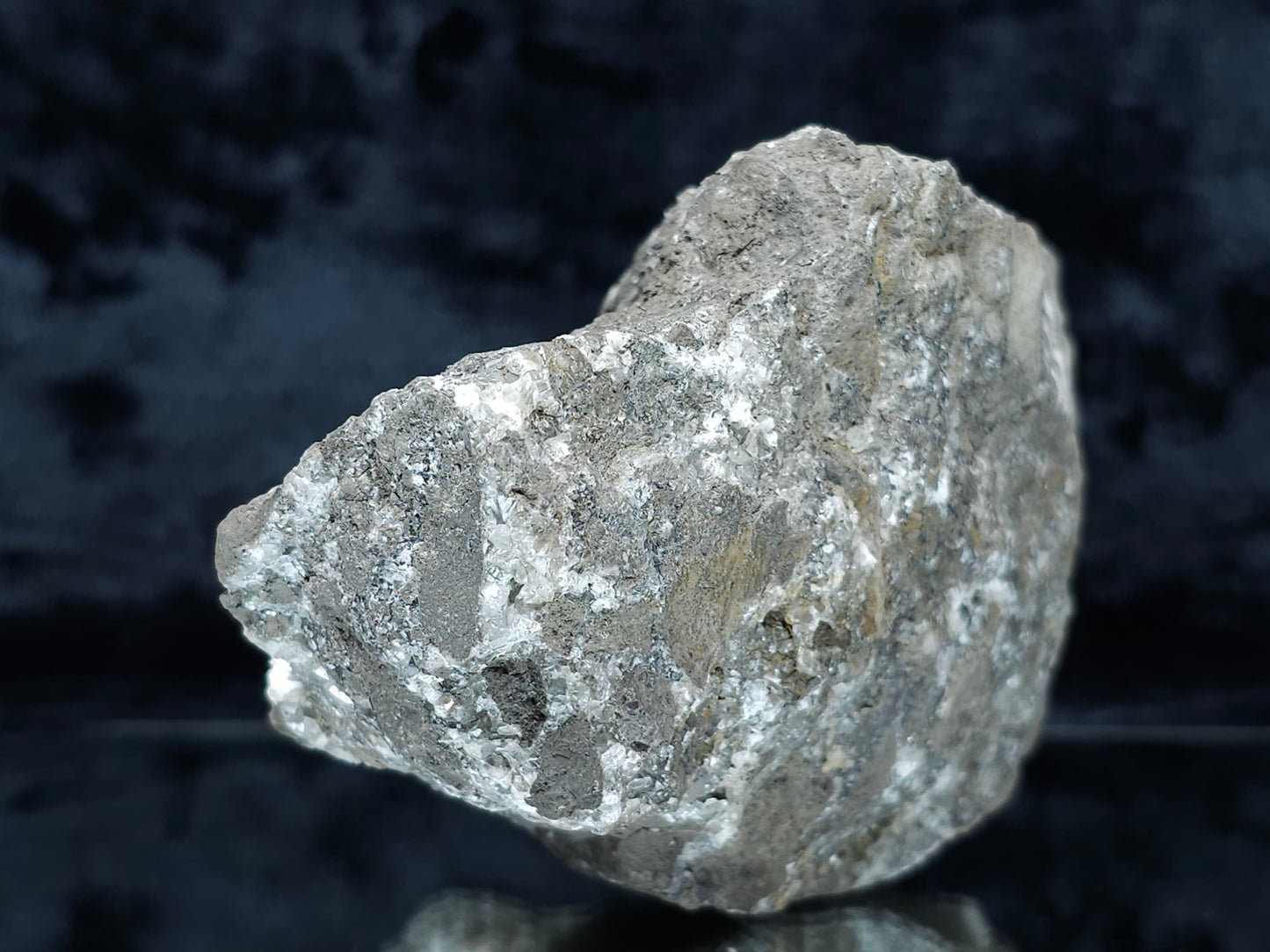 #33218 Super clear Nailhead Spar Calcite geode and Chalcopyrite ore and multiple small fossils