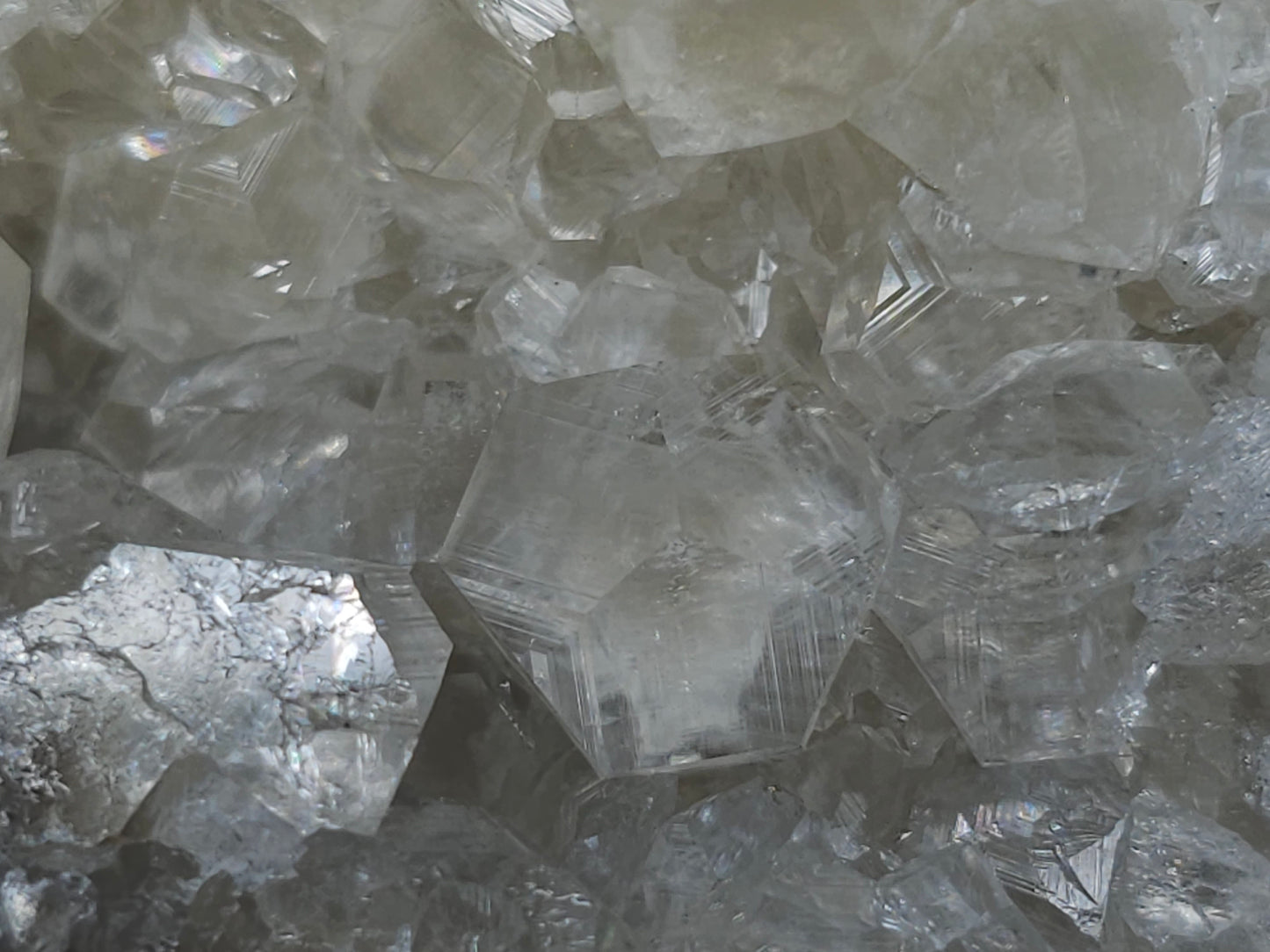 #33219 Super clear Nailhead Spar Calcite cluster and Chalcopyrite ore and multiple small fossils in the matrix