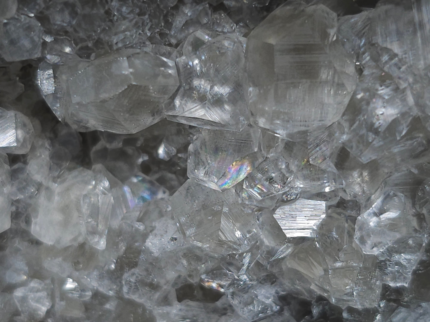 #33220 Super clear Nailhead Spar Calcite cluster and Chalcopyrite ore and multiple small fossils in the matrix