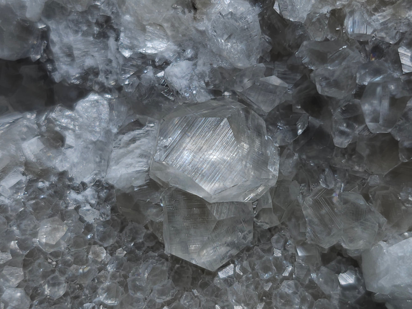 #33220 Super clear Nailhead Spar Calcite cluster and Chalcopyrite ore and multiple small fossils in the matrix