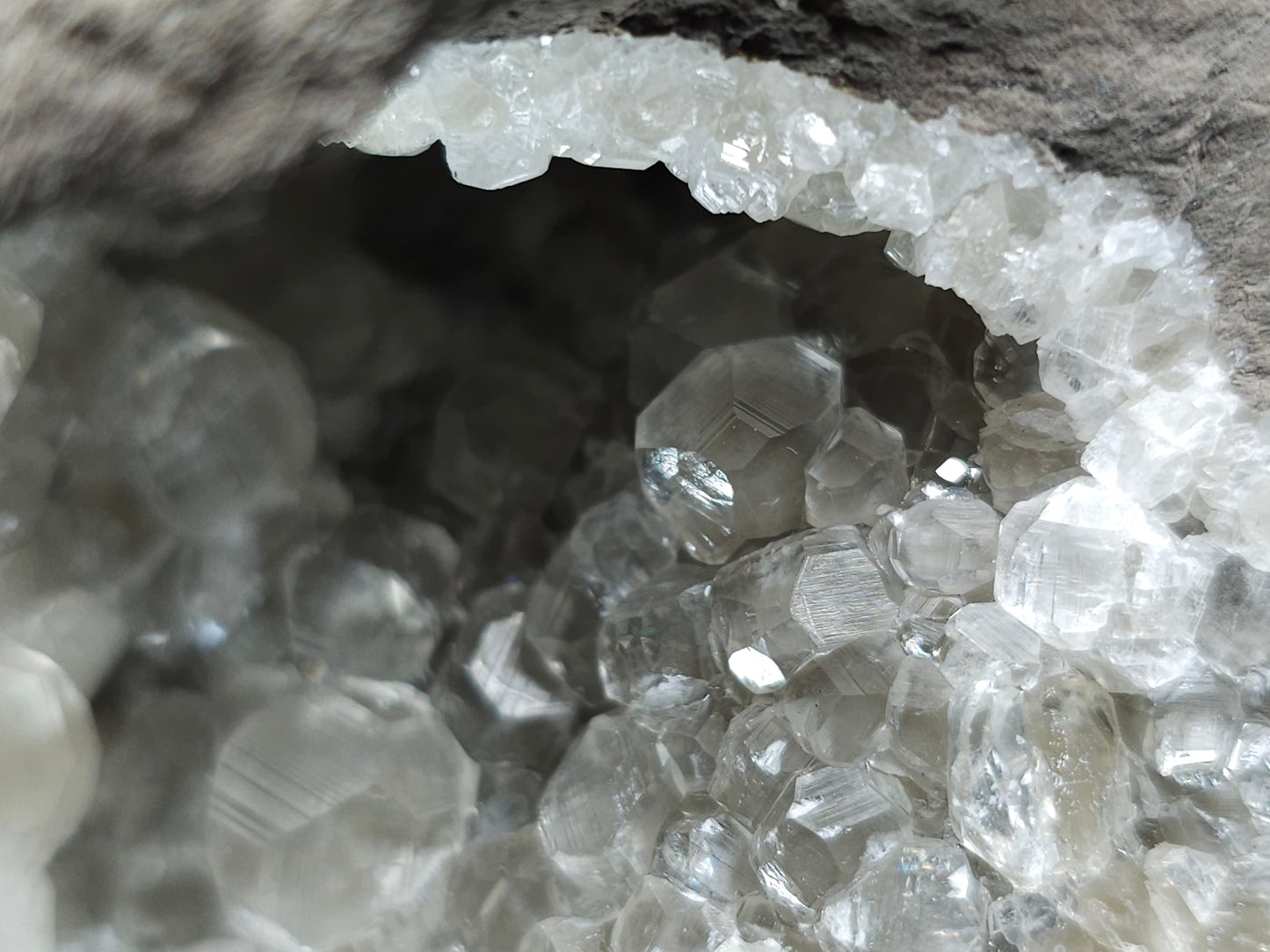 #33221 Super clear Nailhead Spar Calcite geode and Chalcopyrite ore and multiple small fossils in the matrix