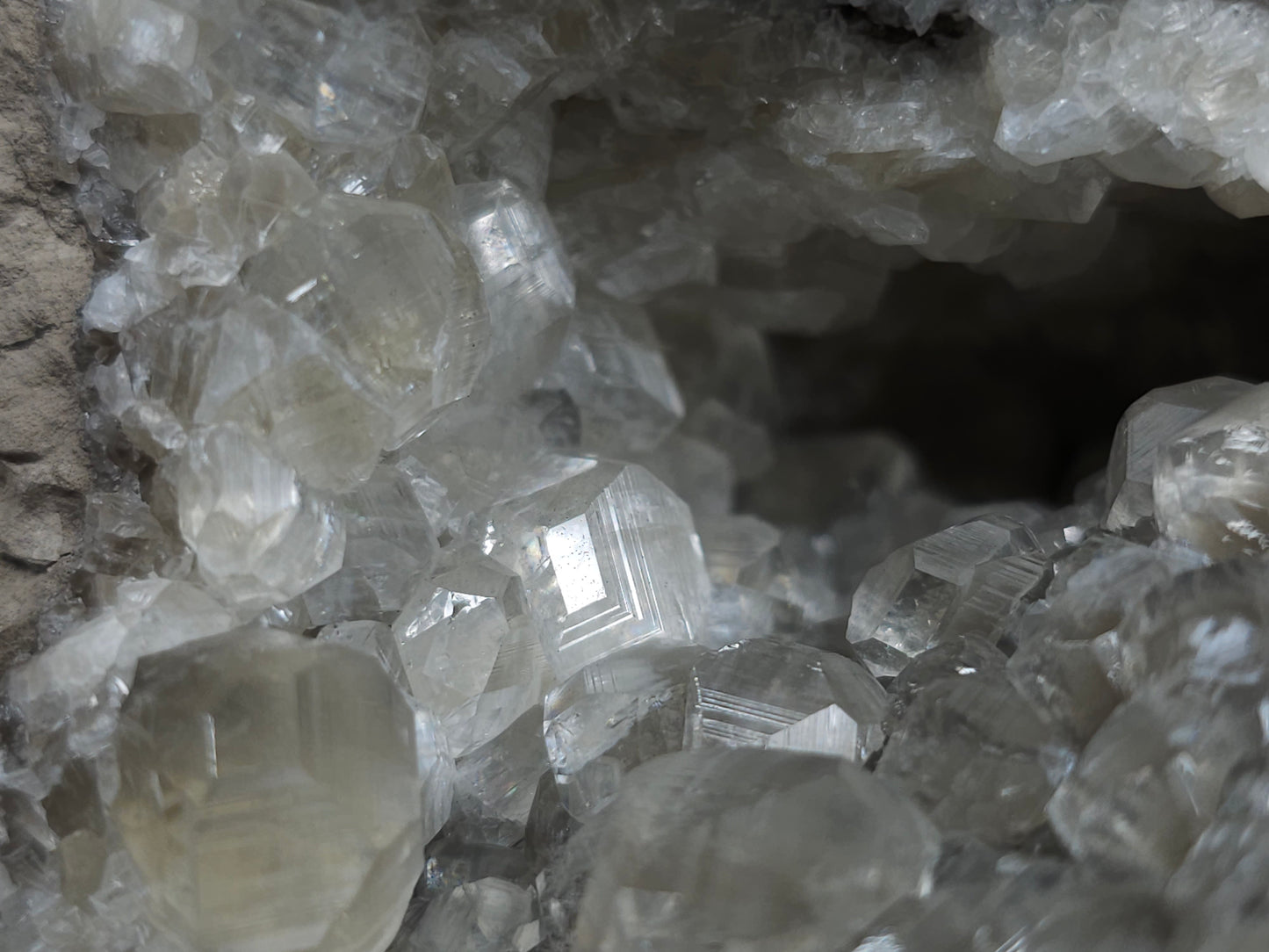 #33221 Super clear Nailhead Spar Calcite geode and Chalcopyrite ore and multiple small fossils in the matrix