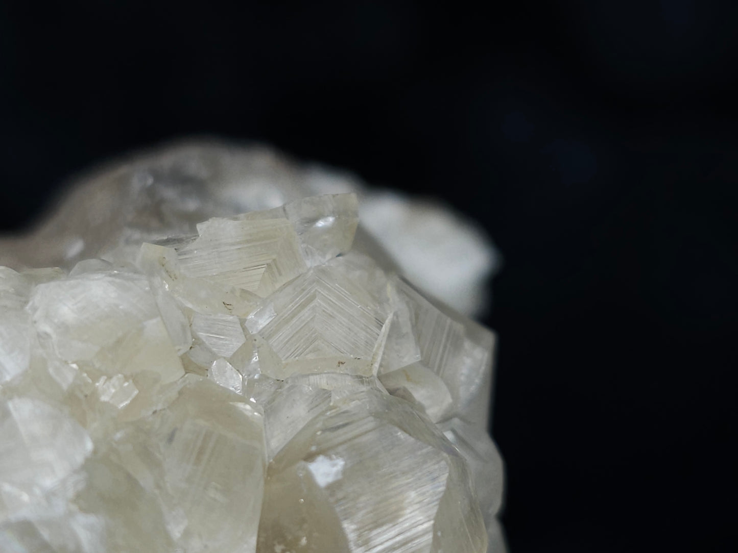 #33986 Super clear Nailhead Spar Calcite cluster and Chalcopyrite ore and multiple small fossils in the matrix