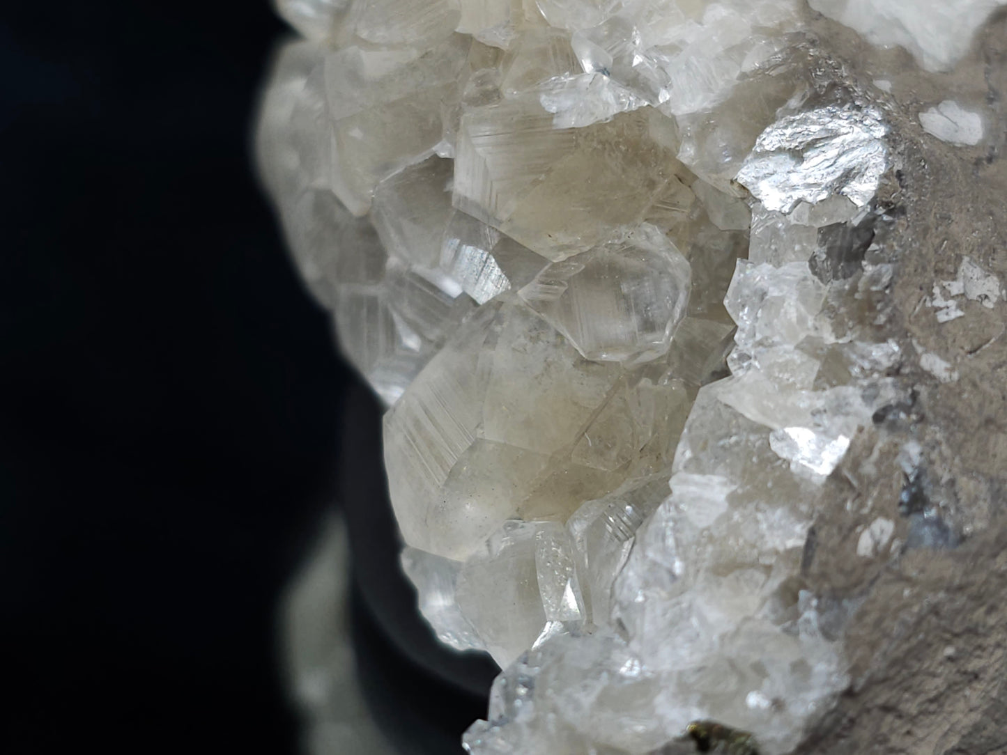 #33986 Super clear Nailhead Spar Calcite cluster and Chalcopyrite ore and multiple small fossils in the matrix