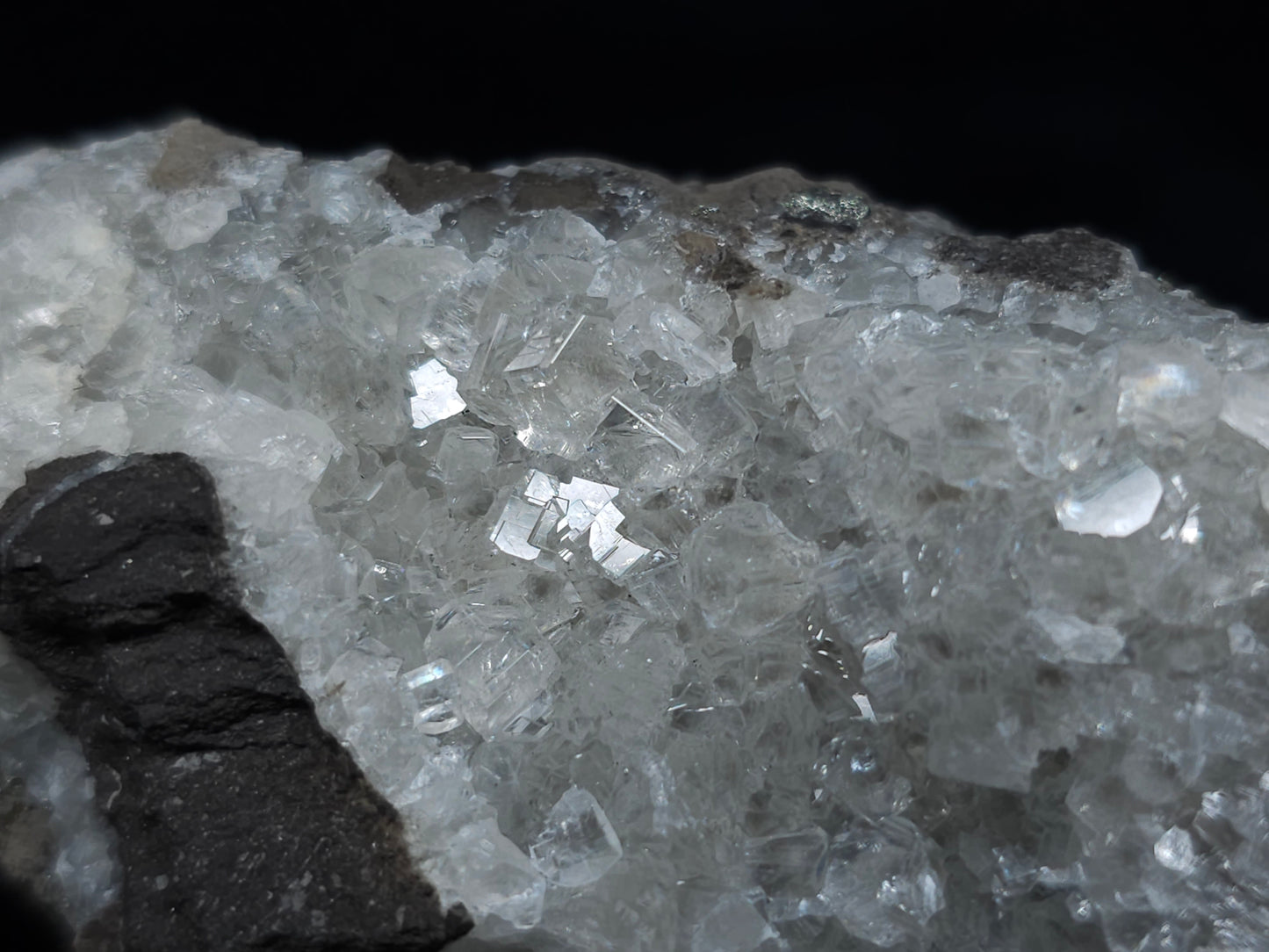 #35887 Super clear Nailhead Spar Calcite cluster and Chalcopyrite ore and multiple small fossils in the matrix