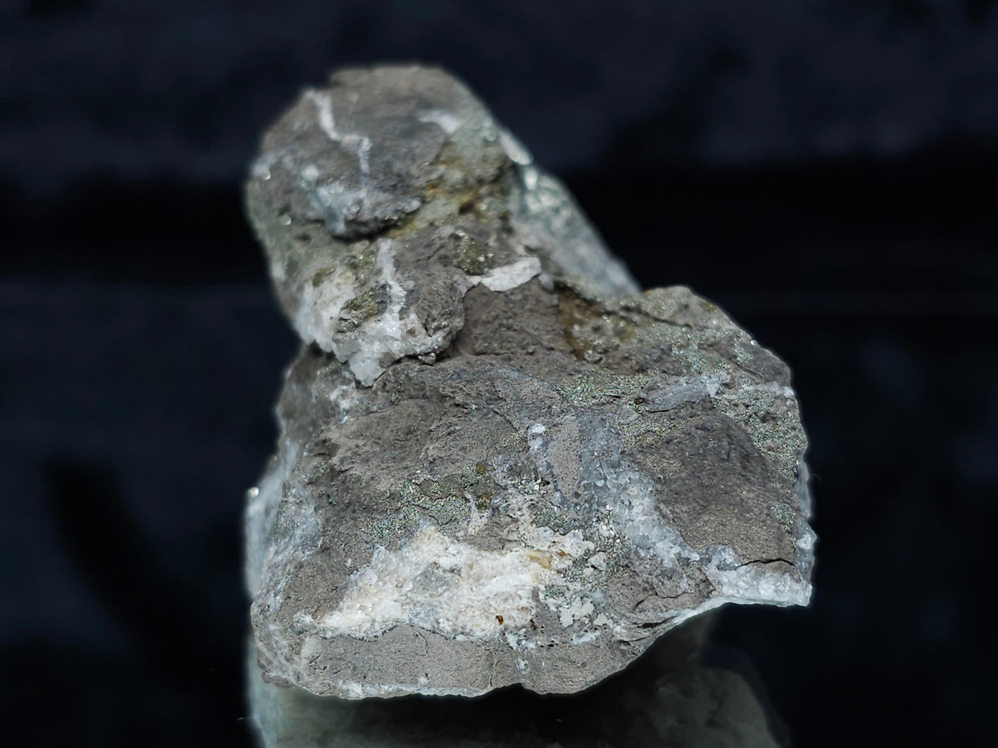 #35892 Chalcopyrite ore and Calcite formation