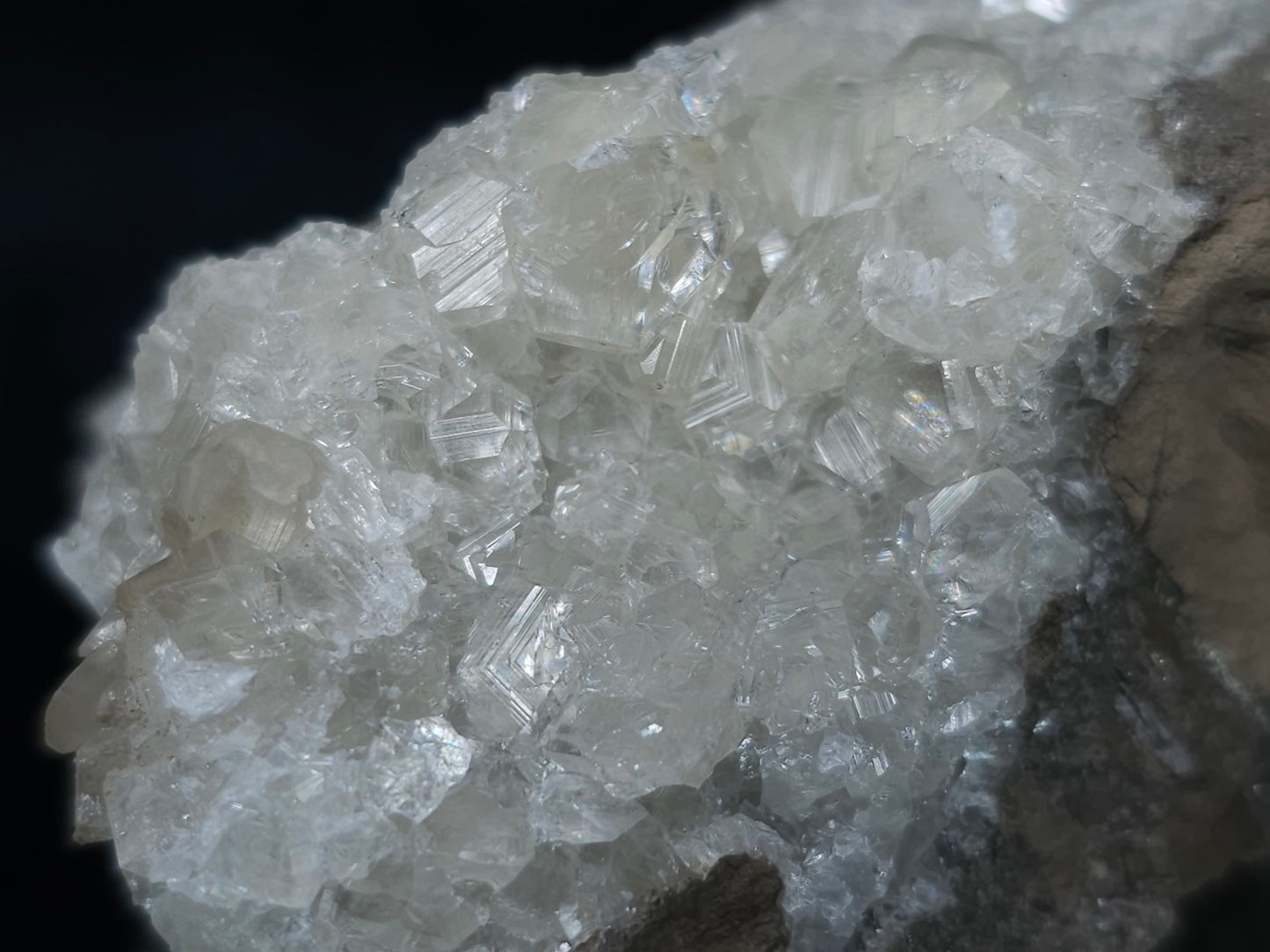 #35917 #R Super clear Nailhead Spar Calcite cluster, Chalcopyrite ore and multiple small fossils in the matrix