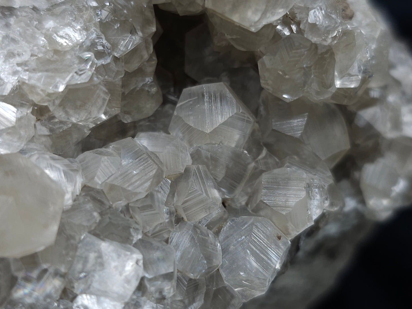 #33972 Super clear Nailhead Spar Calcite geode and Chalcopyrite ore and multiple small fossils in the matrix