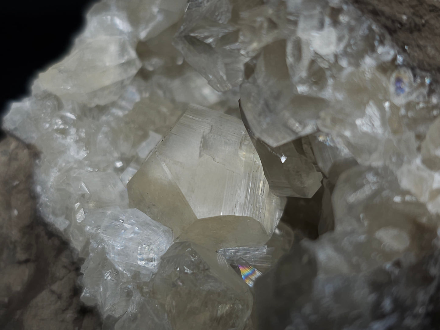 #33972 Super clear Nailhead Spar Calcite geode and Chalcopyrite ore and multiple small fossils in the matrix