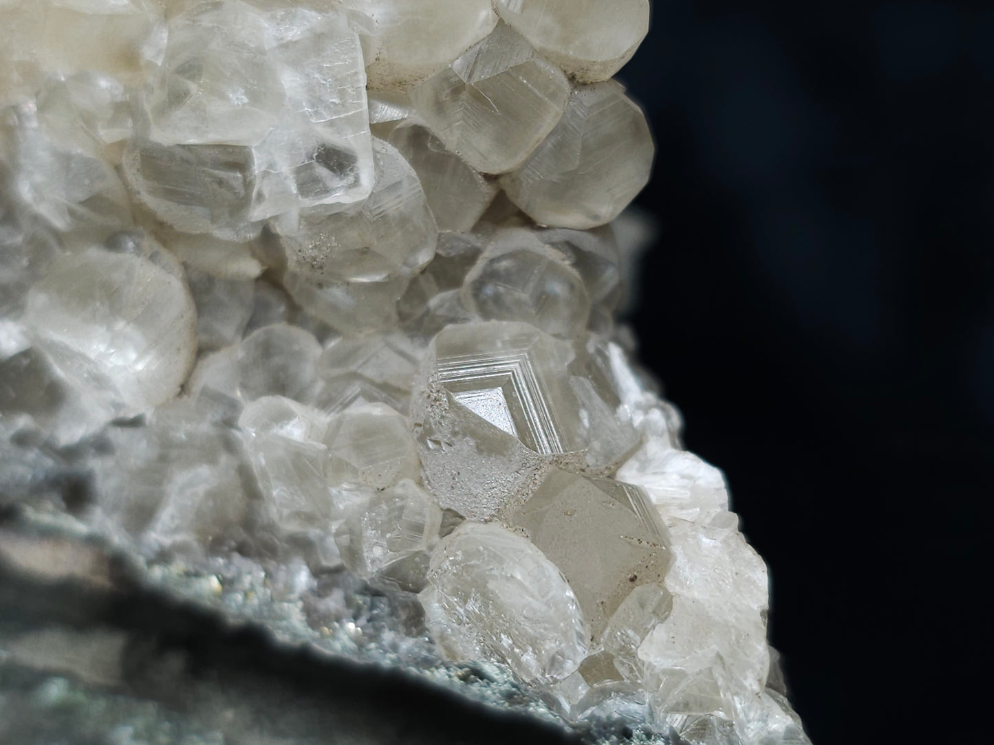 #33978 Super clear Nailhead Spar Calcite cluster and Chalcopyrite ore and multiple small fossils in the matrix