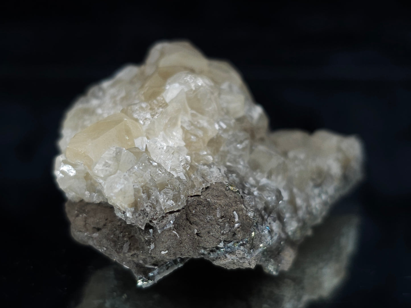 #33978 Super clear Nailhead Spar Calcite cluster and Chalcopyrite ore and multiple small fossils in the matrix