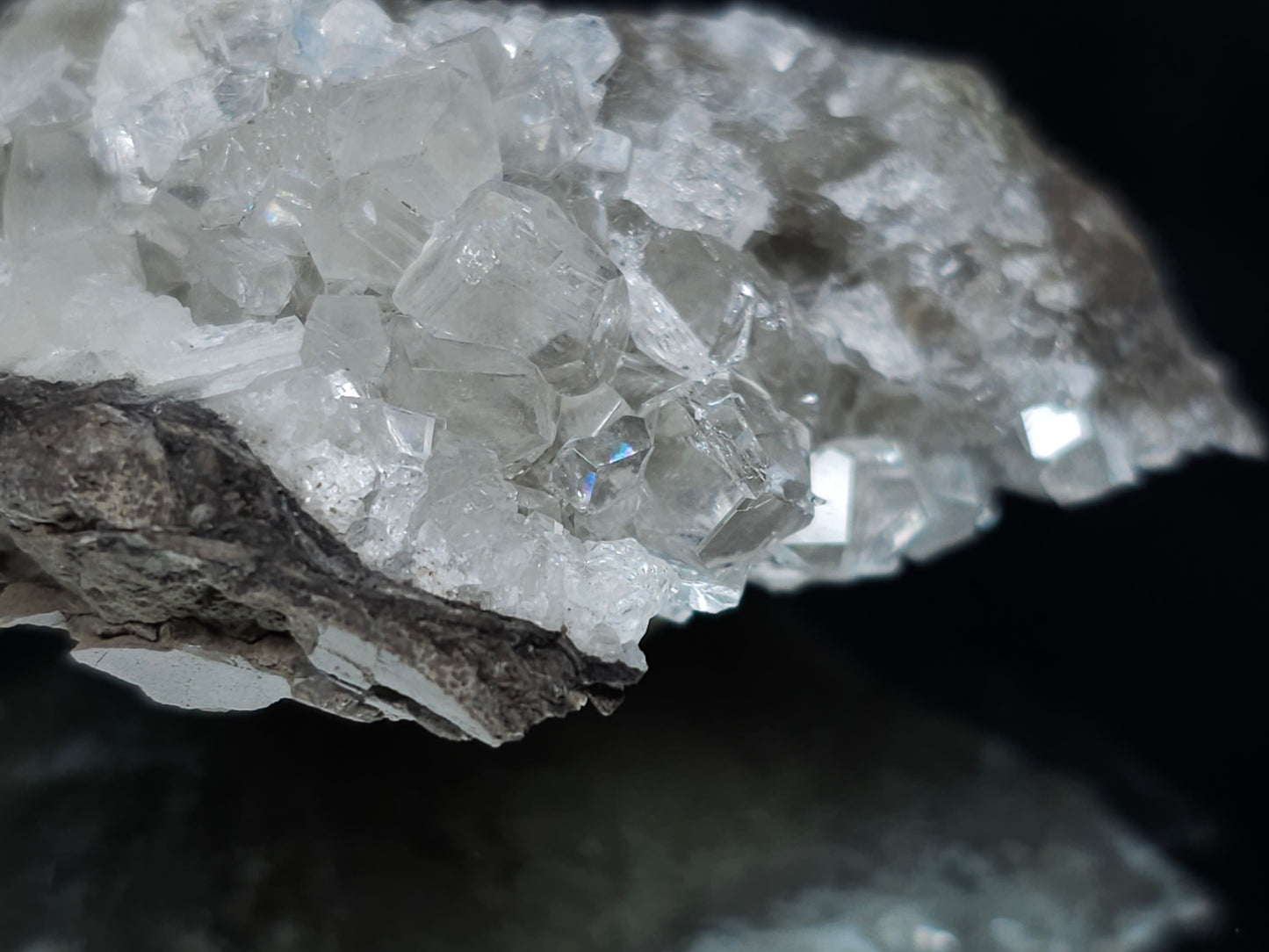 #33981 Super clear Nailhead Spar Calcite cluster and Chalcopyrite ore and multiple small fossils in the matrix