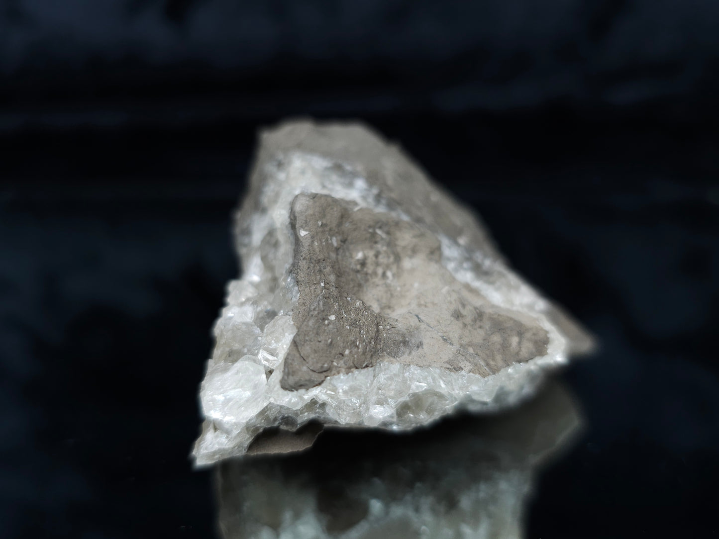 #33983 Super clear Nailhead Spar Calcite cluster and Chalcopyrite ore and multiple small fossils in the matrix