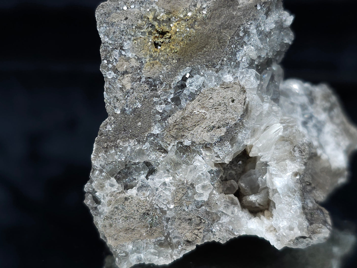#33984 Super clear Nailhead Spar Calcite cluster and Chalcopyrite ore and multiple small fossils in the matrix