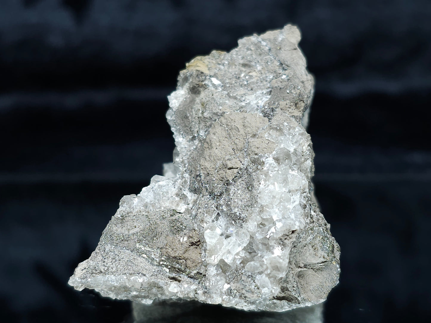 #33984 Super clear Nailhead Spar Calcite cluster and Chalcopyrite ore and multiple small fossils in the matrix