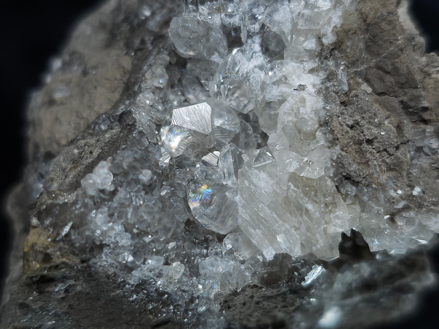 #33984 Super clear Nailhead Spar Calcite cluster and Chalcopyrite ore and multiple small fossils in the matrix