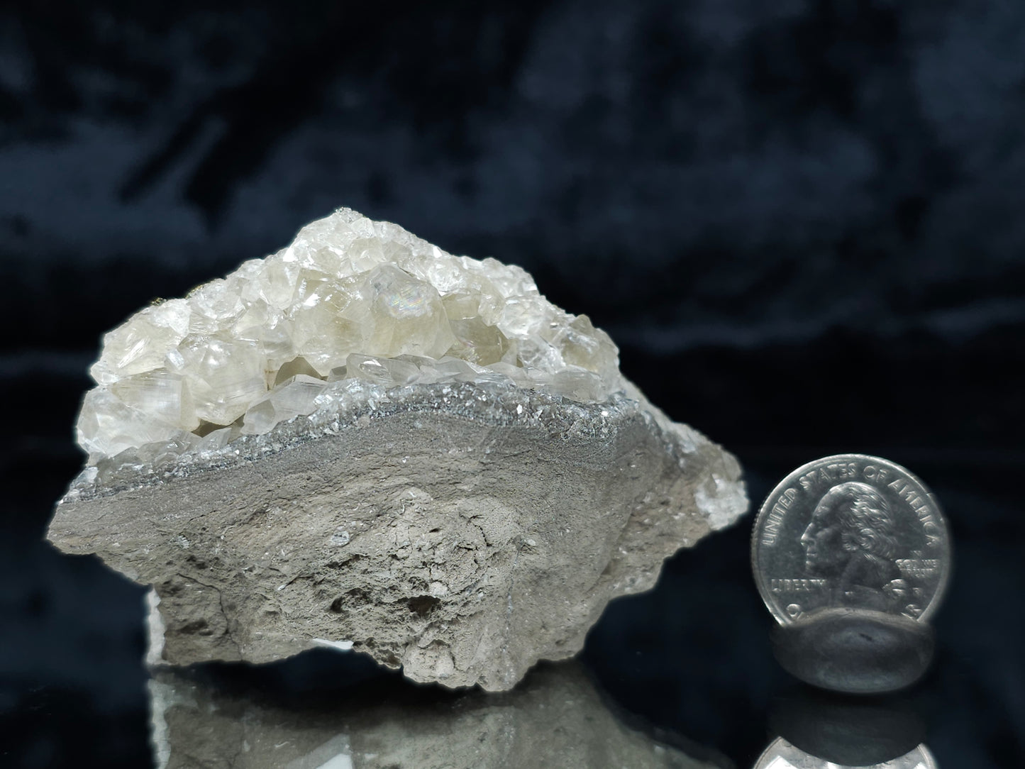 #33985 Super clear Nailhead Spar Calcite cluster and Chalcopyrite ore and multiple small fossils in the matrix