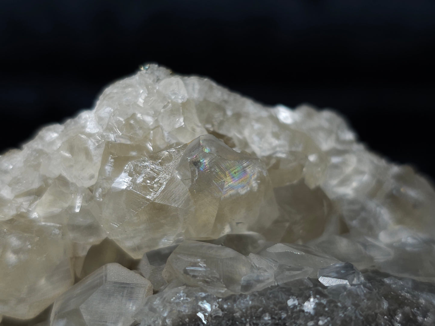 #33985 Super clear Nailhead Spar Calcite cluster and Chalcopyrite ore and multiple small fossils in the matrix